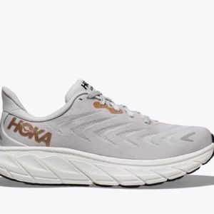 Hoka Arahi 6 size 6